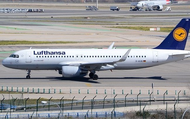  Lufthansa        