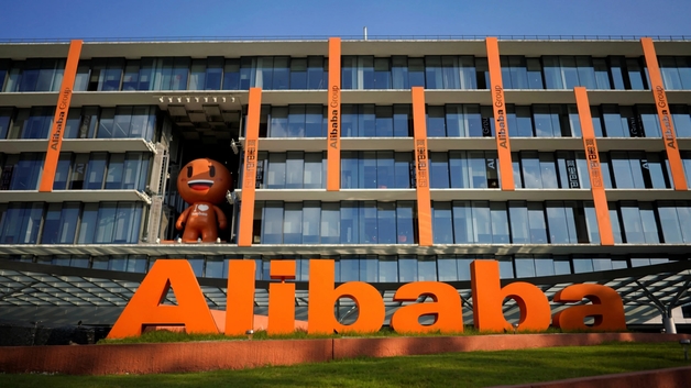      Alibaba     TikTok