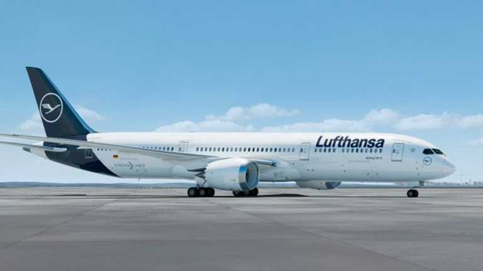 Lufthansa    :    