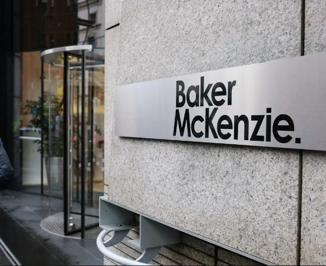    Baker McKenzie  
