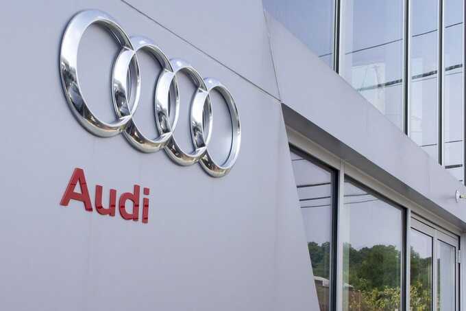   Audi    IT-   