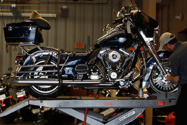 Harley-Davidson    - :  